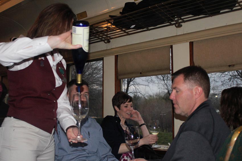 Grapevine wine train (10)